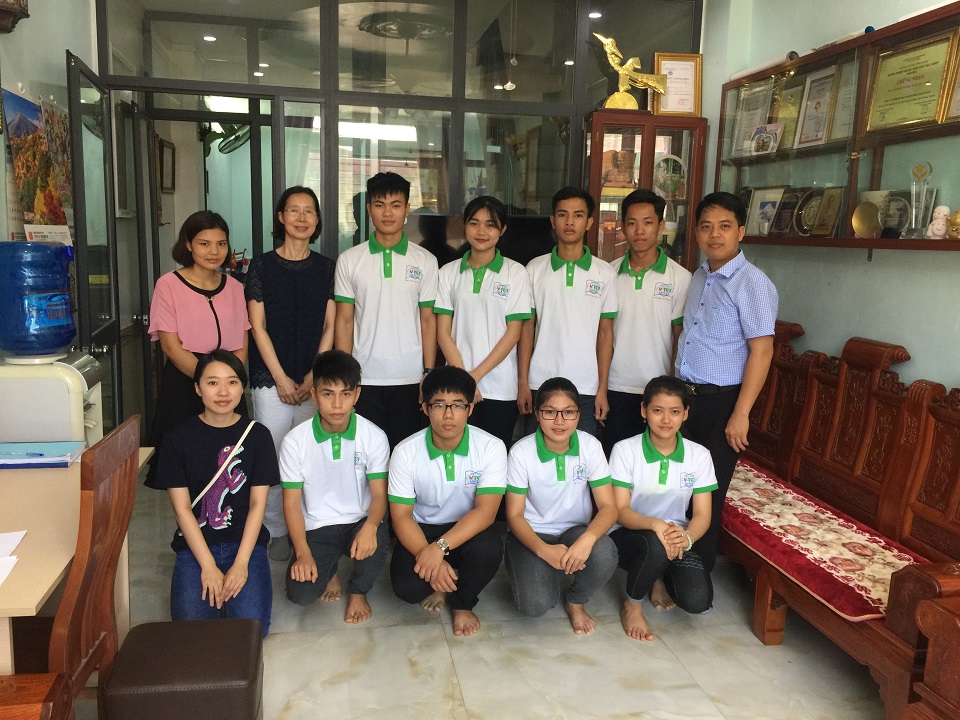 Cán bộ và học viên công ty trong buổi làm việc với khách hàng. XKLD-VTC1-TUYEN-SINH-DU-HOC-NHAT-BAN-2019