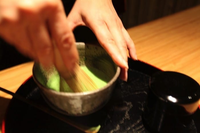 Trải nghiệm làm trà xanh matcha Nhật Bản tại Tokyo Trải nghiệm làm trà xanh matcha Nhật Bản tại Tokyo