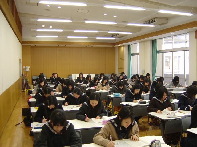 Việt Nam và Nhật Bản thống nhất giải pháp quản lý du học sinh